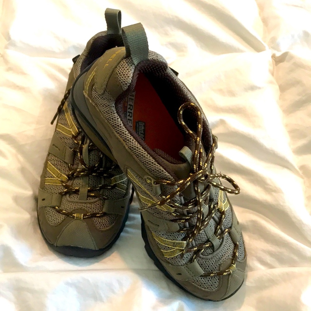 COPY - Merrell hiking shoes